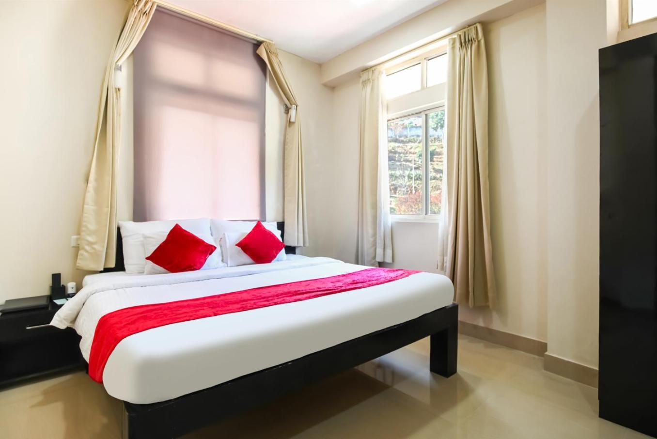 La Nicholas Lake View By Summit Hotels Shillong Luaran gambar